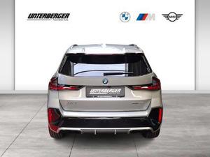 BMW iX1 eDrive20 *0,99% Fixzins Leasing* // M Sportpaket // Head-Up // Bild 5