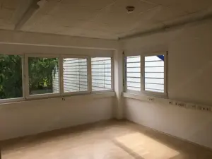 Mäder - Bürofläche im 1. OG mit ca. 17 m  Bild 2