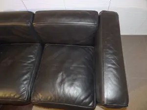 CASSINA LC 2 Sofa 2-Sitzer Bild 3