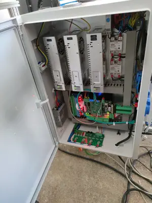 CNC Fräse Fräsmaschine 4kW Spindel + Computer + Handrad Bild 6