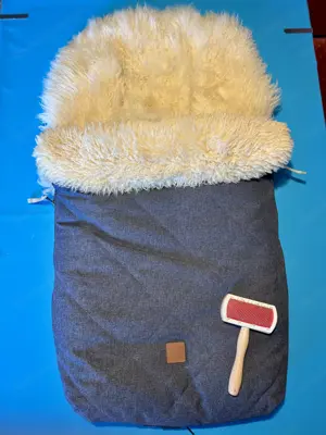 Lammfell Fußsack Bild 2