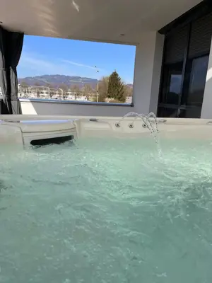 Whirlpool HotSpring Envoy NXT