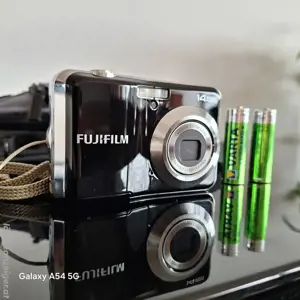 FUJI FUJINON 150 Kompaktkamera + batterie,tasche,karte