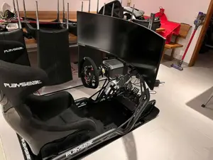 High-End Sim Racing Setup mit Silent Gaming-PC (Ryzen 9 7900X - RTX 4080) & Fanatec Podium DD2 Bild 5