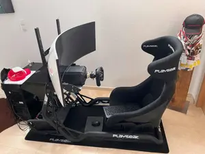 High-End Sim Racing Setup mit Silent Gaming-PC (Ryzen 9 7900X - RTX 4080) & Fanatec Podium DD2