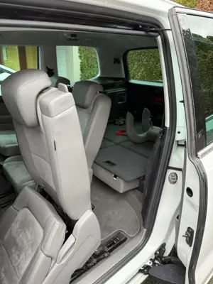 VW Sharan Sharan Highline BMT SCR 2,0 TDI DSG Bild 8