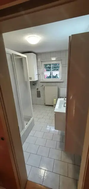 Charmante 2,5 Zimmer Altbauwohnung in Zenturmsnähe Bild 8