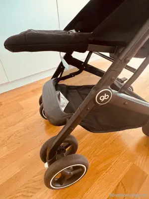 GB QBIT + All City Velvet Black Kinderwagen Bild 3