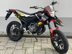 Derbi Senda DRD Racing Supermoto, Bj. 04 2019 mit nur 9.686 km, TÜV 04 2026