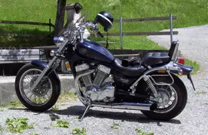 Suzuki Intruder 1400 Bild 2