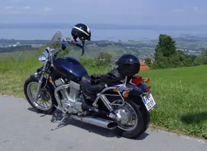 Suzuki Intruder 1400 Bild 6