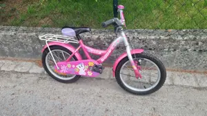 Mädchen-Fahrrad
