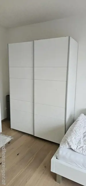Zimmer zu verkaufen