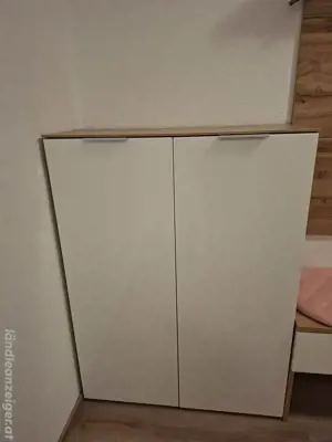 Schuhschrank