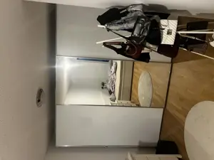 Moderner Kleiderschrank mit Spiegeltür 3m Bild 4