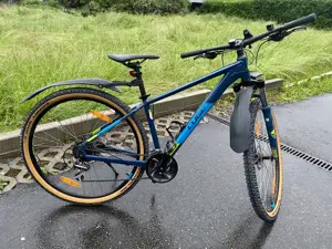 Fahrrad Cube blau Bild 3