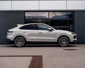 Porsche Cayenne Bild 6
