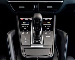 Porsche Cayenne Bild 14
