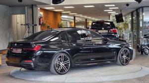 BMW 745 Bild 7