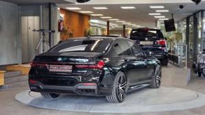 BMW 745 Bild 8
