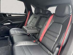 Porsche Cayenne Bild 13