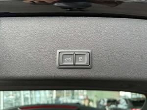 Audi SQ8 Bild 18