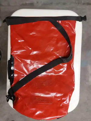 Drybag rot, wasserdicht, neuwertig Bild 2