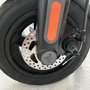 E-Scooter "Kick Scooter F2D" Ninebot by Segway Bild 7