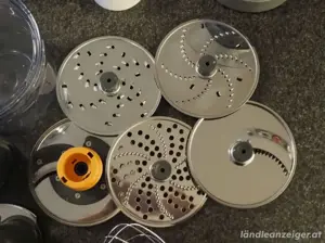 Kenwood Chef KVC 3150 S - Küchenmaschine in Silber mit umfangreichen Zubehör Bild 4