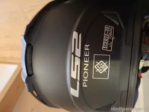 Helm wie neu Bild 3