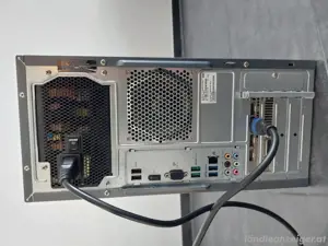 ASUS M32 tower Bild 3