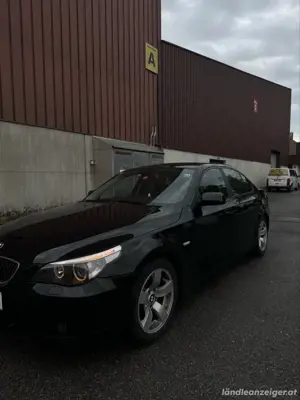 BMW E60 530d Automatik Bild 2