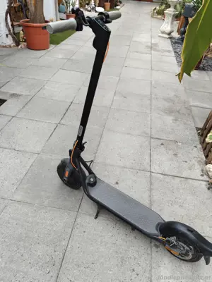 E-Scooter Ninebot Bild 5