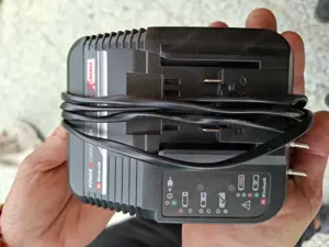 Einhell Trimmer mit Akku und Ladegerät 