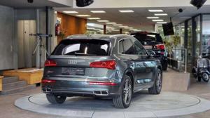 Audi SQ5 Bild 14