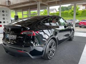 Tesla Model Y 2023 Bild 3