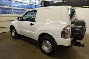 Mitsubishi Pajero Bild 13