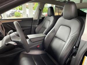 Tesla Model Y 2023 Bild 11