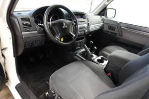 Mitsubishi Pajero Bild 6
