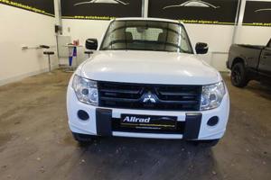 Mitsubishi Pajero Bild 2