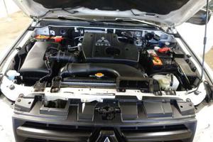 Mitsubishi Pajero Bild 15