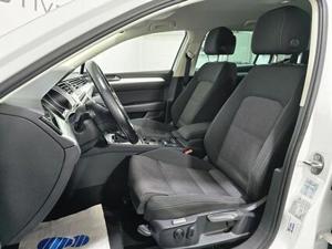 VW Passat Bild 10
