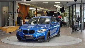 BMW 220 Bild 2