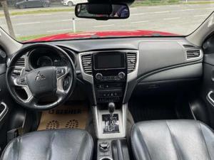 Mitsubishi L200 Bild 9