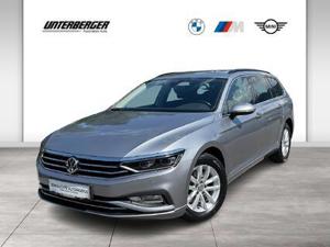 VW Passat Variant Business // 2,0 SCR TDI DSG // Automatik //