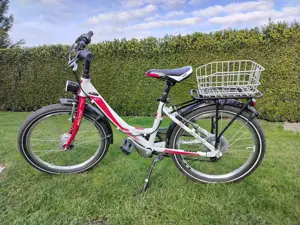 Mädchen Fahrrad