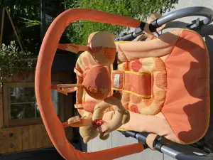 Babywippe Orange