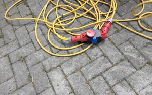 Verlängerungskabel Starkstrom 25 m mit 3 Adapter inkl. Verlängerungskabel Normalstrom 10 m Bild 4