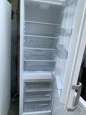 kombi külschrank  Bild 2