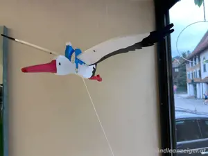 Dekoration Storch aus Holz Bild 2